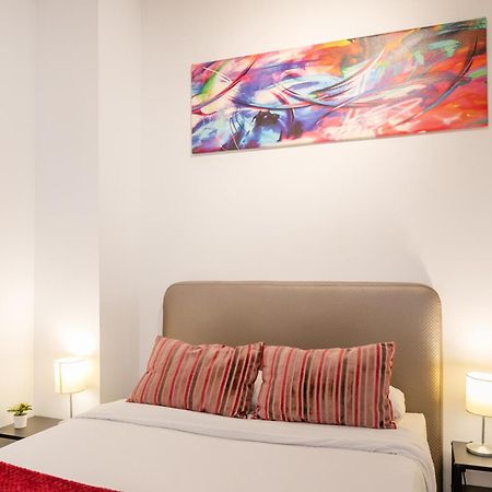 Apartamentos San Leandro, Centro Alicante Kültér fotó