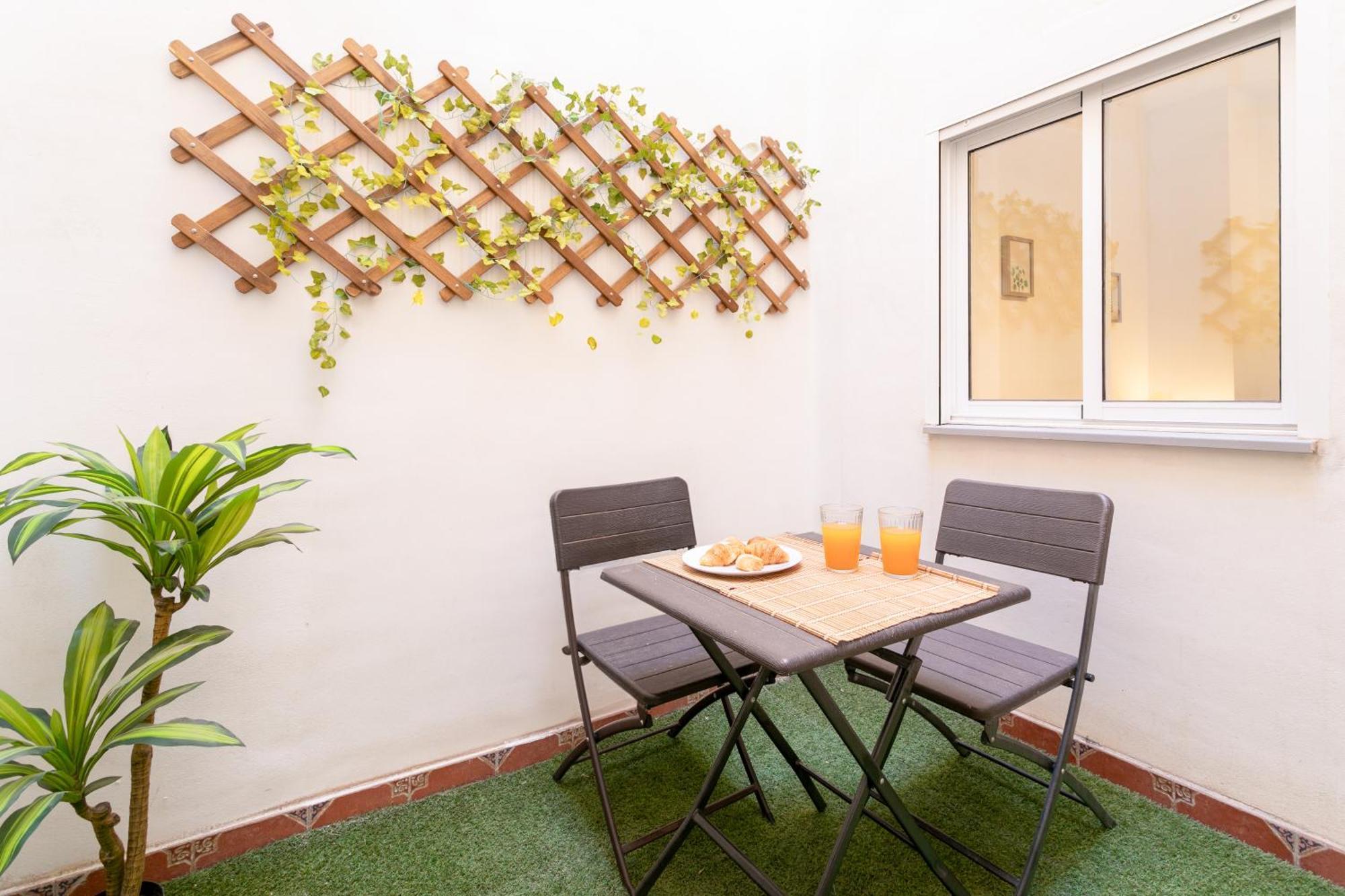 Apartamentos San Leandro, Centro Alicante Kültér fotó