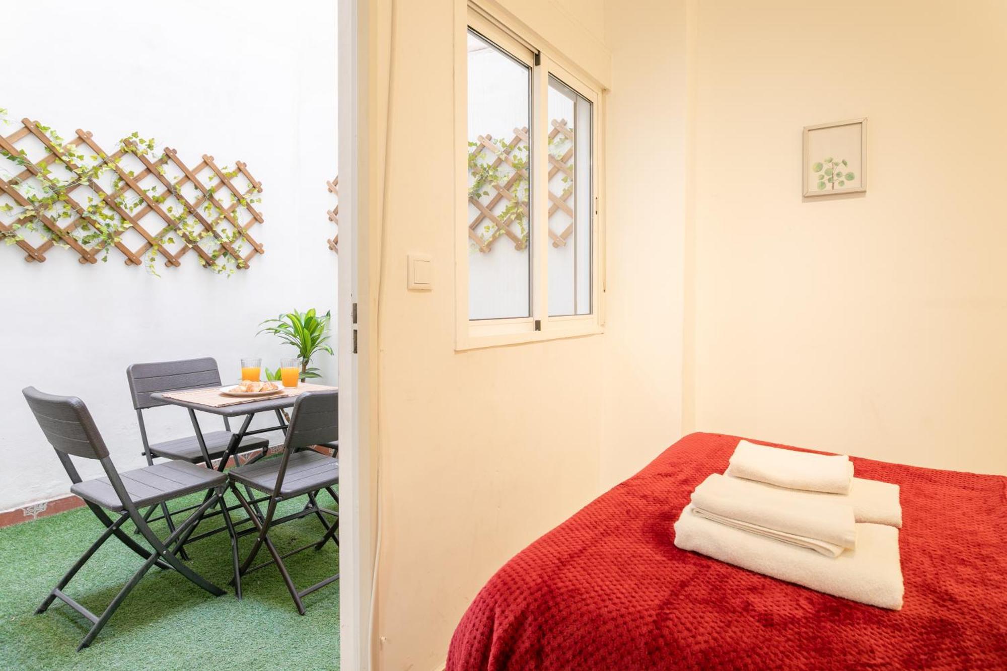 Apartamentos San Leandro, Centro Alicante Kültér fotó