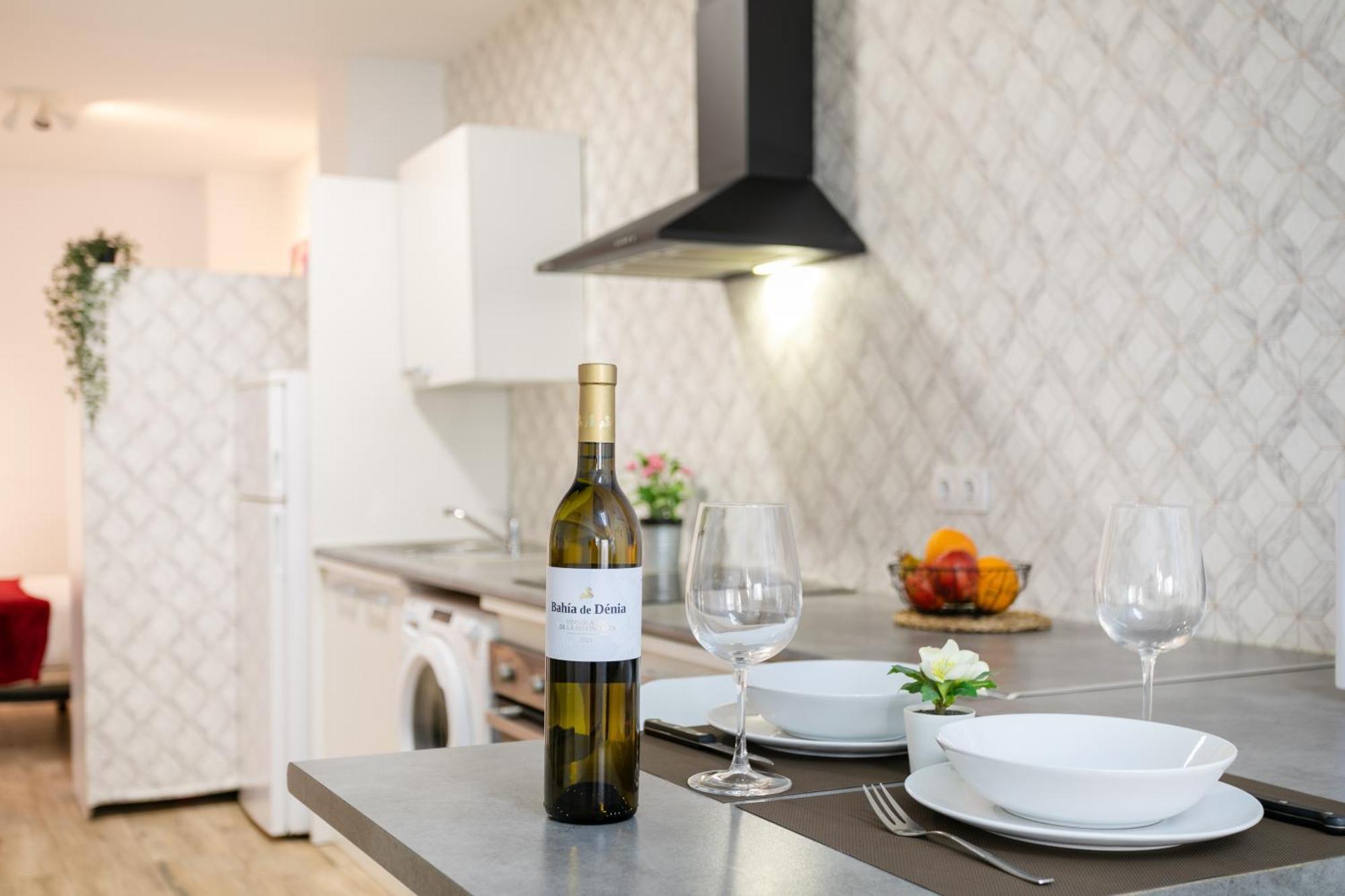 Apartamentos San Leandro, Centro Alicante Kültér fotó