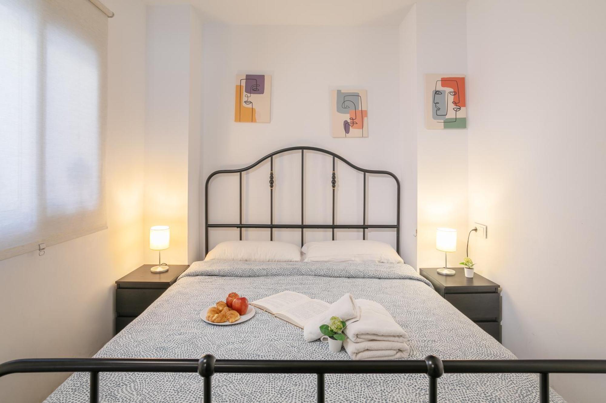 Apartamentos San Leandro, Centro Alicante Kültér fotó