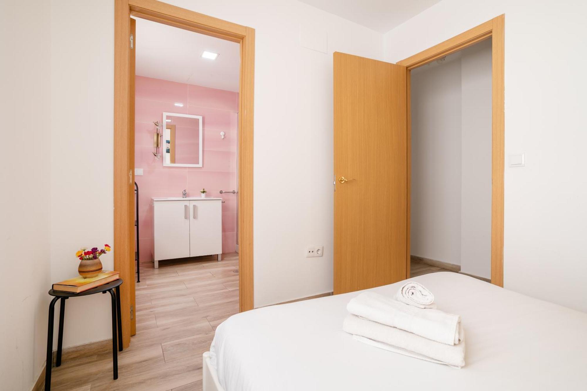 Apartamentos San Leandro, Centro Alicante Kültér fotó