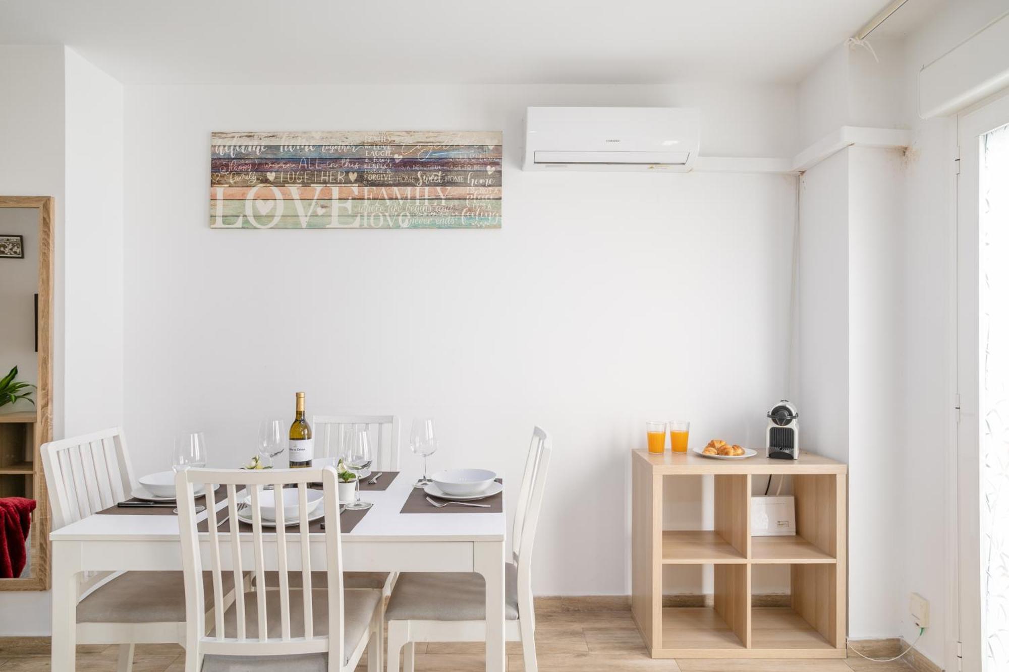 Apartamentos San Leandro, Centro Alicante Kültér fotó