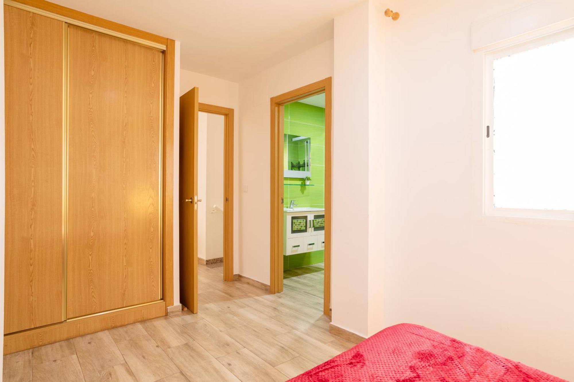 Apartamentos San Leandro, Centro Alicante Kültér fotó