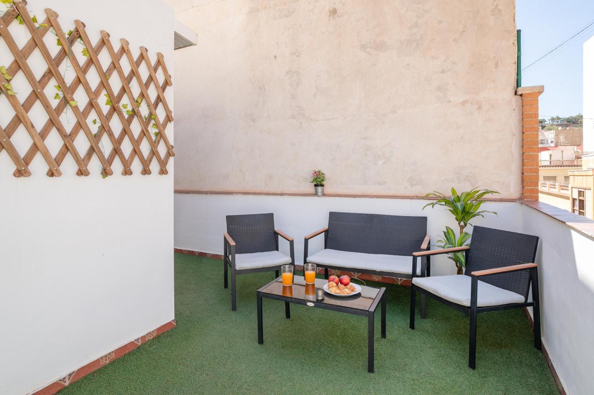 Apartamentos San Leandro, Centro Alicante Kültér fotó